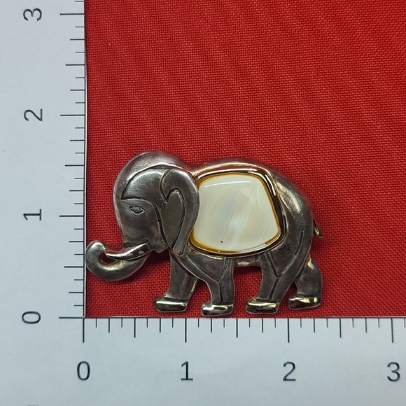 VTG Elephant Brooch Pin Pendant Metal Faux Abalone - Picture 10 of 10